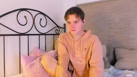 demianenglen online show from April 26, 12:19 am