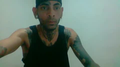 demon_rose_ online show from May 10, 6:58 am