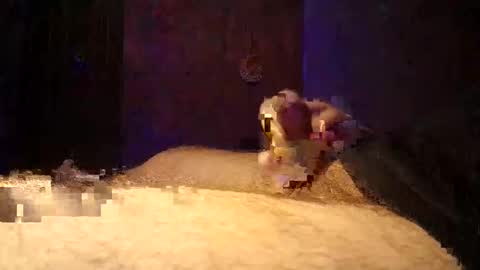 den2807 online show from May 25, 11:44 pm