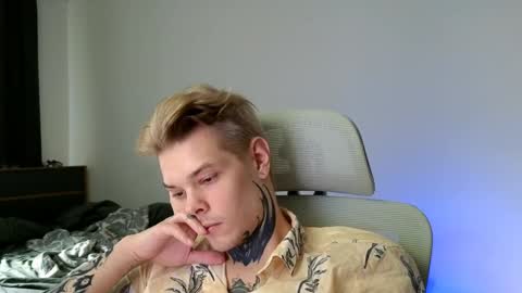 Denis online show from May 14, 3:43 pm