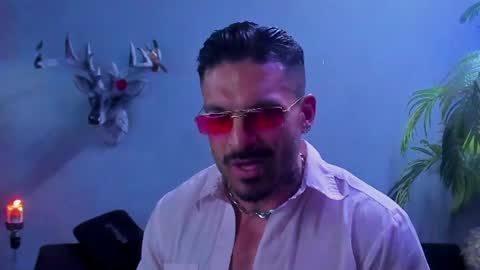 dennis_cox_ online show from June 13, 3:26 am