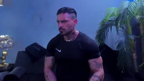 dennis_cox_ online show from June 19, 3:28 pm