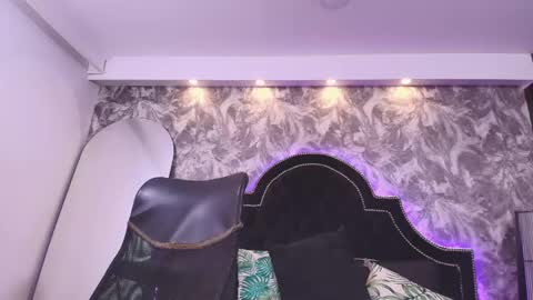 denzelrios online show from May 10, 4:25 am