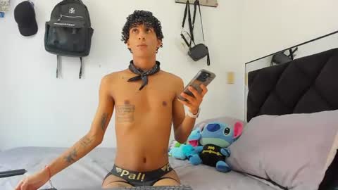 dereck_beaumont online show from August 7, 7:31 pm