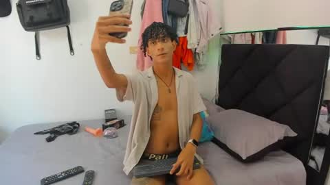 dereck_beaumont online show from July 21, 6:54 pm