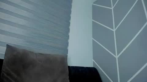dereckhardd online show from July 24, 7:37 am