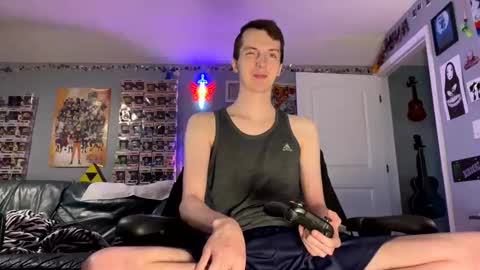 derekdings online show from May 26, 6:15 pm