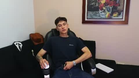 Derek online show from July 8, 12:36 am
