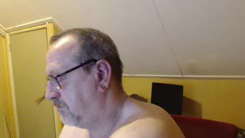 destelp online show from July 23, 4:32 am