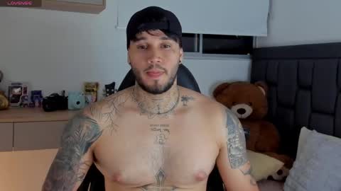 JULIAN online show from May 10, 12:56 am