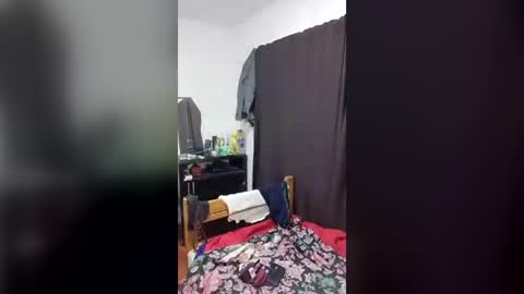 diamond__fox online show from June 29, 4:51 am