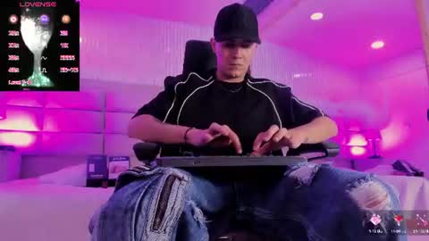 diamondss_1 online show from July 8, 11:42 pm