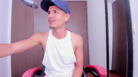 Diego lat online show from July 28, 6:31 pm