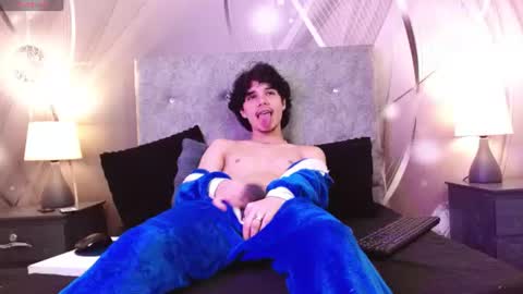 Diego online show from June 12, 2:26 pm