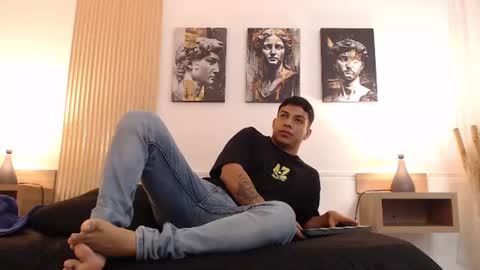 diego_salvatore online show from July 28, 3:21 pm