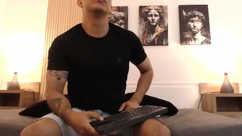 diego_salvatore online show from July 25, 7:43 pm