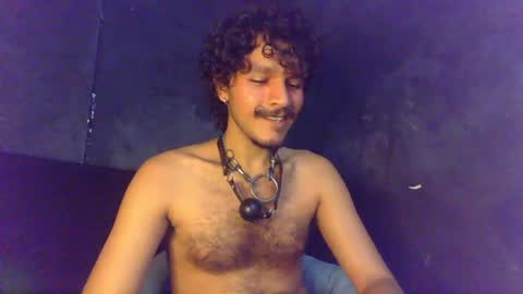 diemond_latinx98 online show from May 6, 4:18 pm