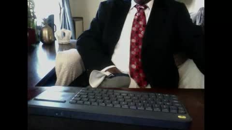 The Digital Pimp.... online show from June 9, 9:05 pm