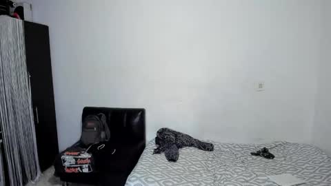 diiego_xxx online show from May 10, 10:22 pm