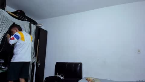 diiego_xxx online show from August 8, 3:57 am