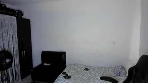 diiego_xxx online show from June 7, 3:30 pm