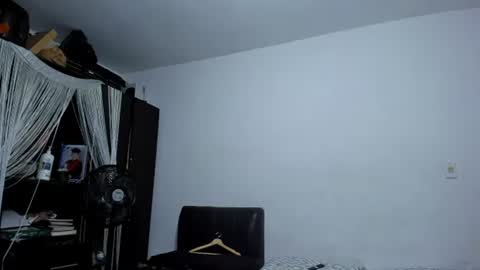 diiego_xxx online show from July 20, 4:51 am