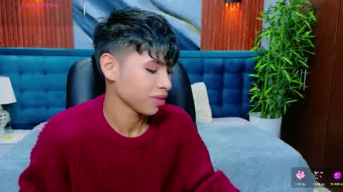  DILAN online show from May 23, 7:41 pm