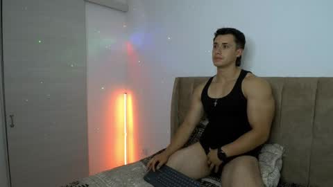 Dilan Coy online show from May 14, 11:36 pm