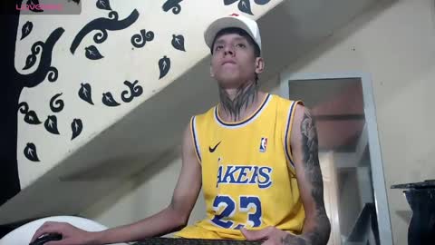 Dilan reyes1 online show from May 2, 4:21 pm
