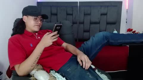 dirty model online show from July 27, 10:39 pm