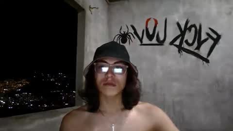 dirty model online show from May 6, 2:56 am