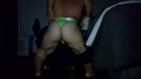 Discreetdwarf88 online show from June 21, 2:06 am