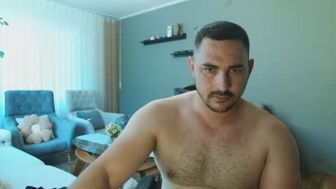 STR8 BOYv online show from August 4, 2:21 pm