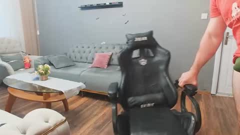 STR8 BOYv online show from August 1, 5:12 pm