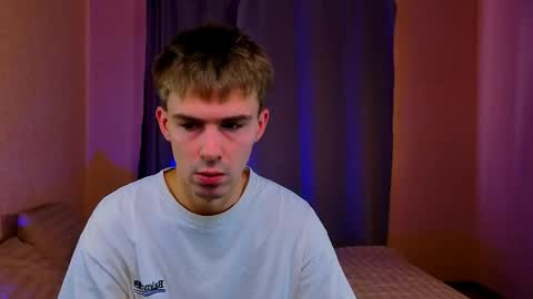 Robert online show from April 30, 10:33 am