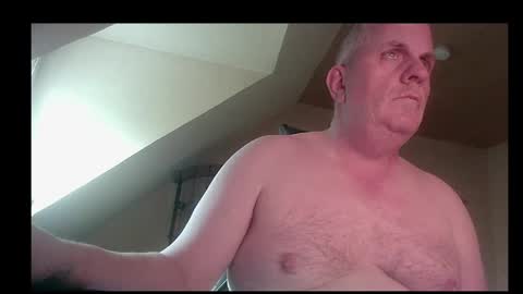 doggy2629 online show from May 18, 6:30 am