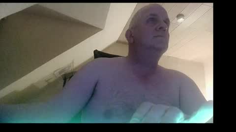 doggy2629 online show from May 8, 8:09 pm