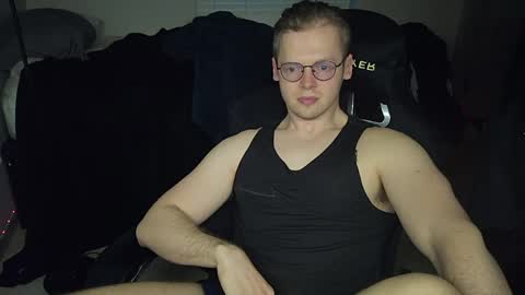 doloresman online show from May 14, 2:20 am