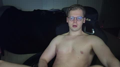 doloresman online show from May 15, 2:31 am