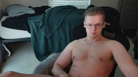doloresman online show from June 27, 6:24 pm