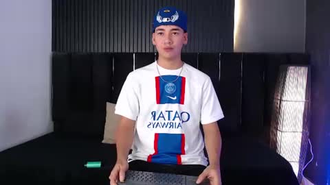 Dominic online show from July 13, 9:17 pm