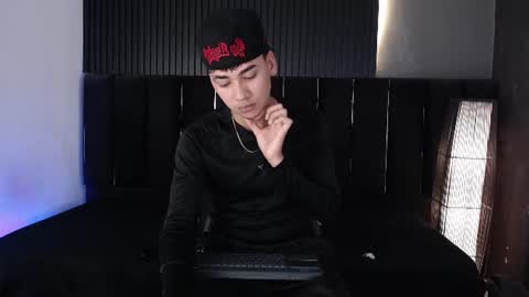 Dominic online show from July 22, 9:18 pm