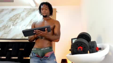 Dominic online show from May 13, 4:26 pm