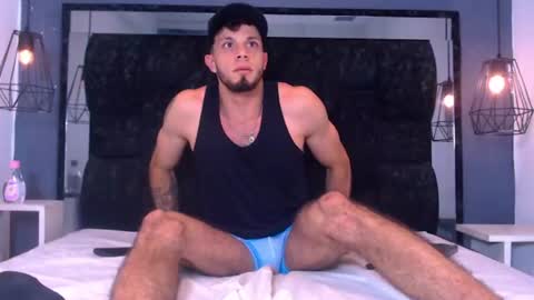 dominic_strongg online show from July 7, 7:28 pm