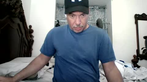 luis online show from July 26, 9:45 pm