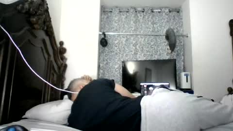 luis online show from July 28, 6:20 pm