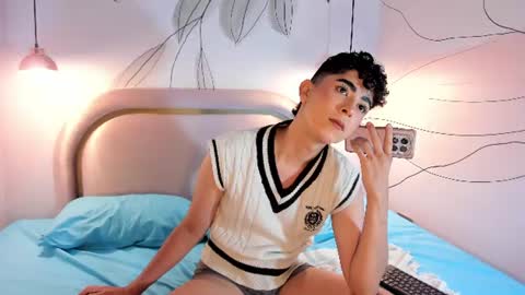 DOMINIC  online show from July 21, 8:11 pm