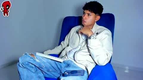 Dominic  online show from May 20, 2:29 am