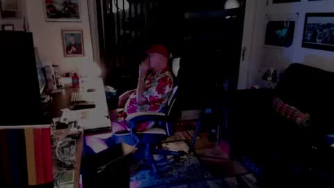 dopeleaf2 online show from July 19, 11:00 pm