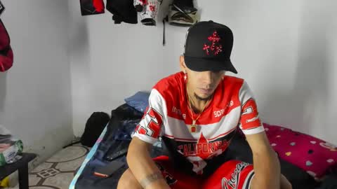 douglas_gallegos online show from May 15, 8:11 am